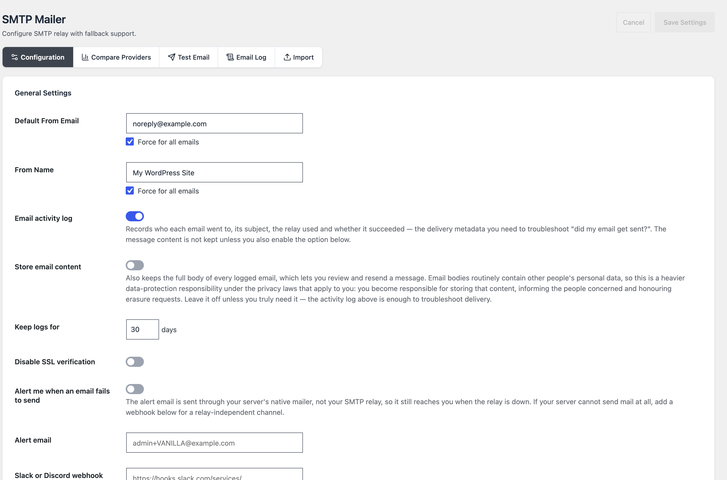El módulo SMTP Mailer: ajustes de remitente, registro de envíos y relé de respaldo, con pestañas para comparar proveedores y enviar un email de prueba.